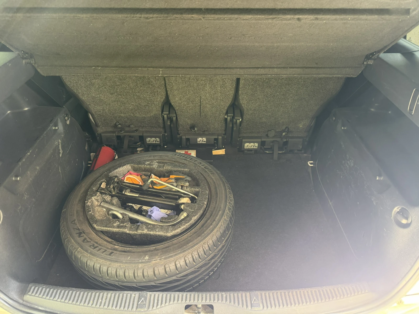 Skoda Roomster 1.2 HTP, снимка 12 - Автомобили и джипове - 54811870