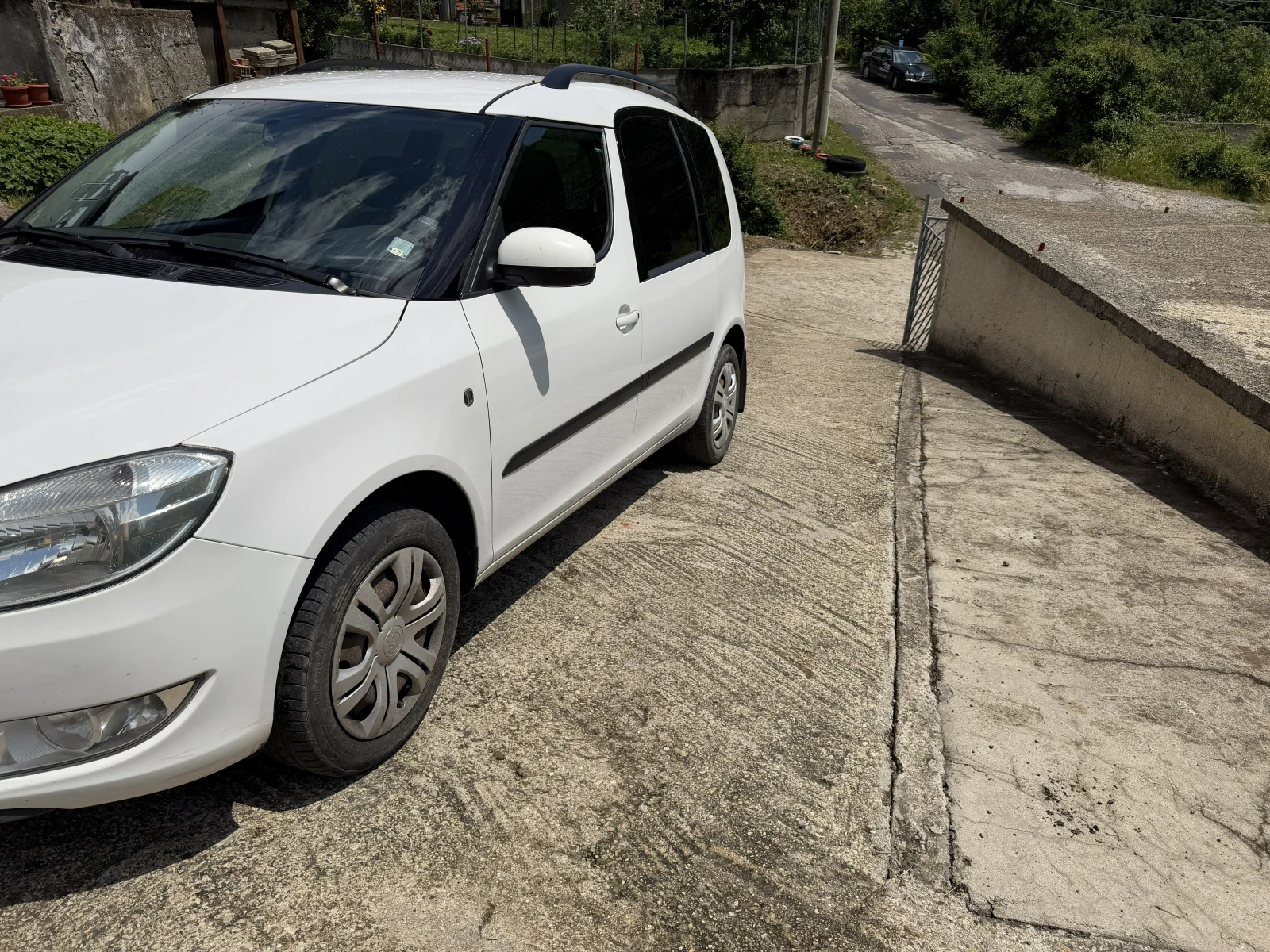 Skoda Roomster 1.2 HTP, снимка 3 - Автомобили и джипове - 54811870
