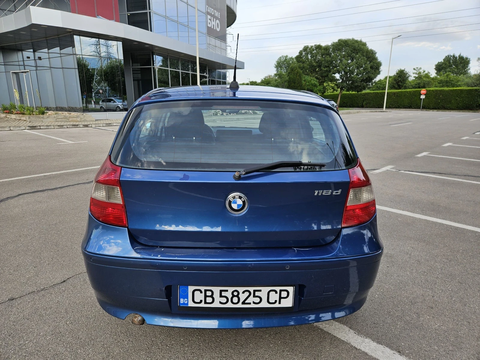 BMW 118, снимка 8 - Автомобили и джипове - 54948785