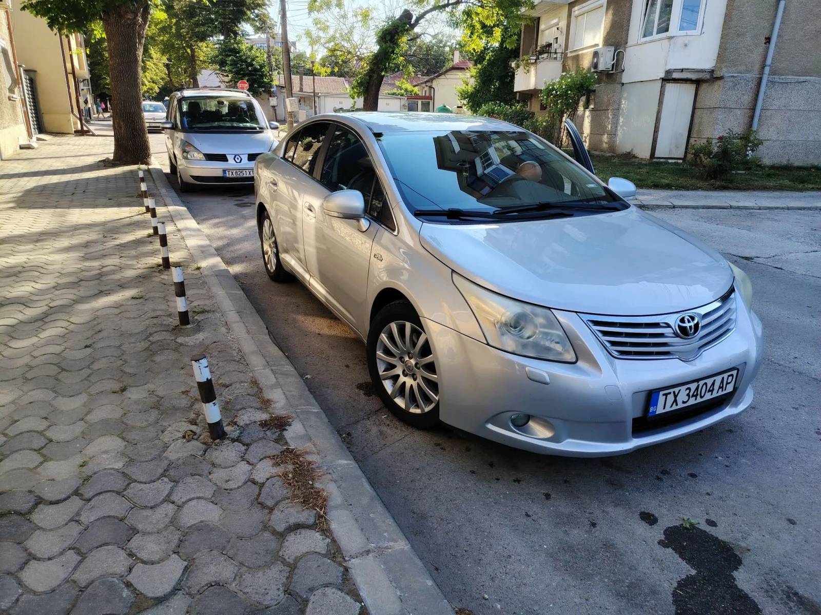 Toyota Avensis, снимка 5 - Автомобили и джипове - 55501079