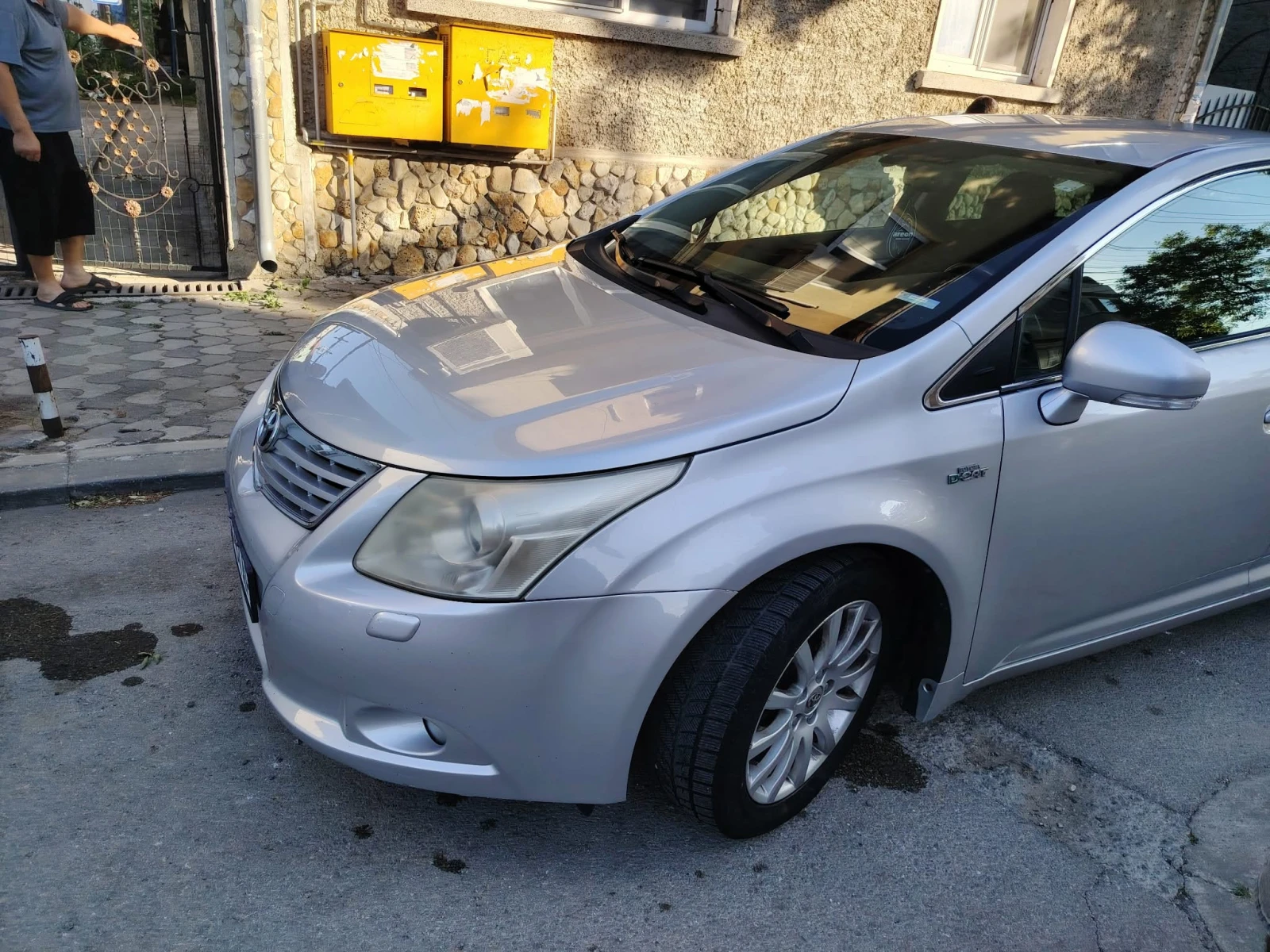 Toyota Avensis, снимка 13 - Автомобили и джипове - 55501079