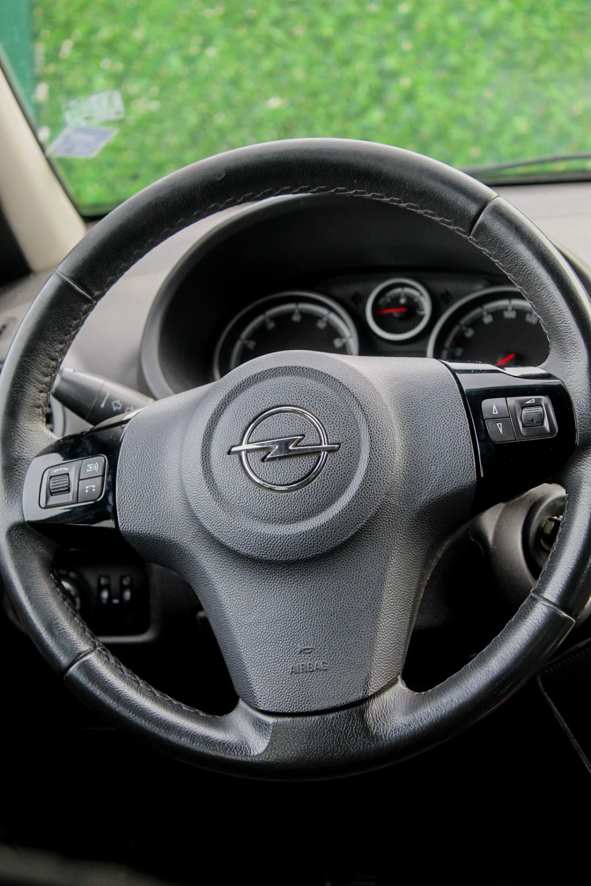 Opel Corsa �������� Opel Corsa (2013 �.)   �������� ��� / ��� | Mobile.bg � ����������� 12