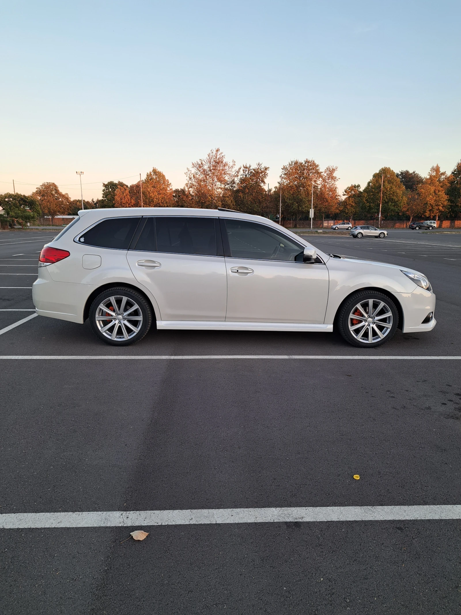 Subaru Legacy 2.5 GAZ, снимка 4 - Автомобили и джипове - 56637770