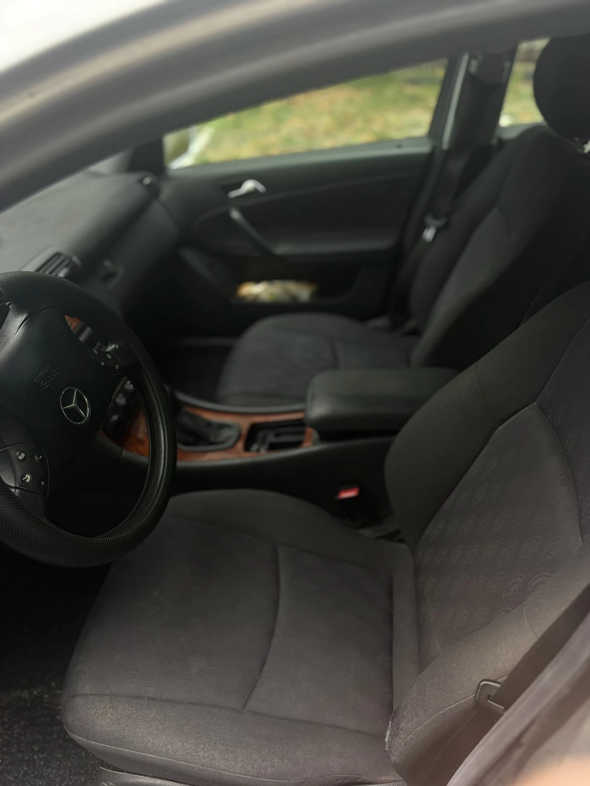 Mercedes-Benz C 180, снимка 12 - Автомобили и джипове - 56659427