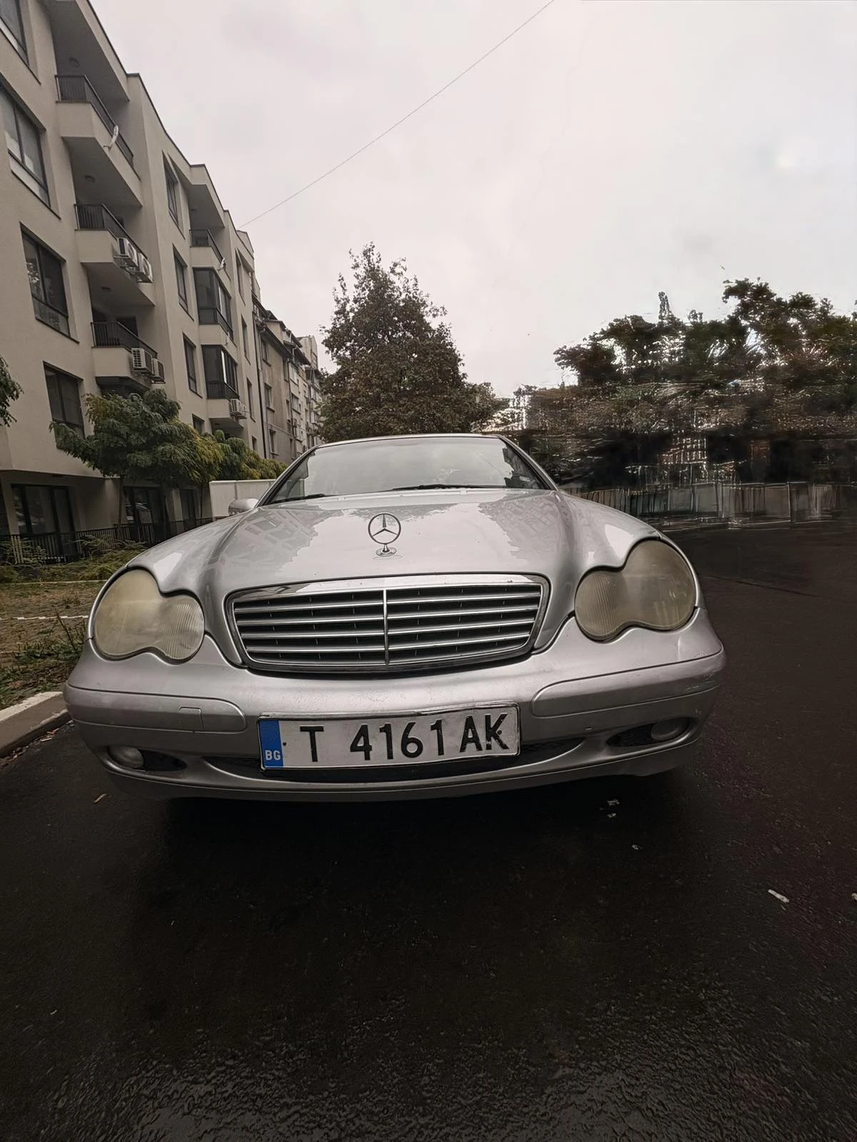 Mercedes-Benz C 180