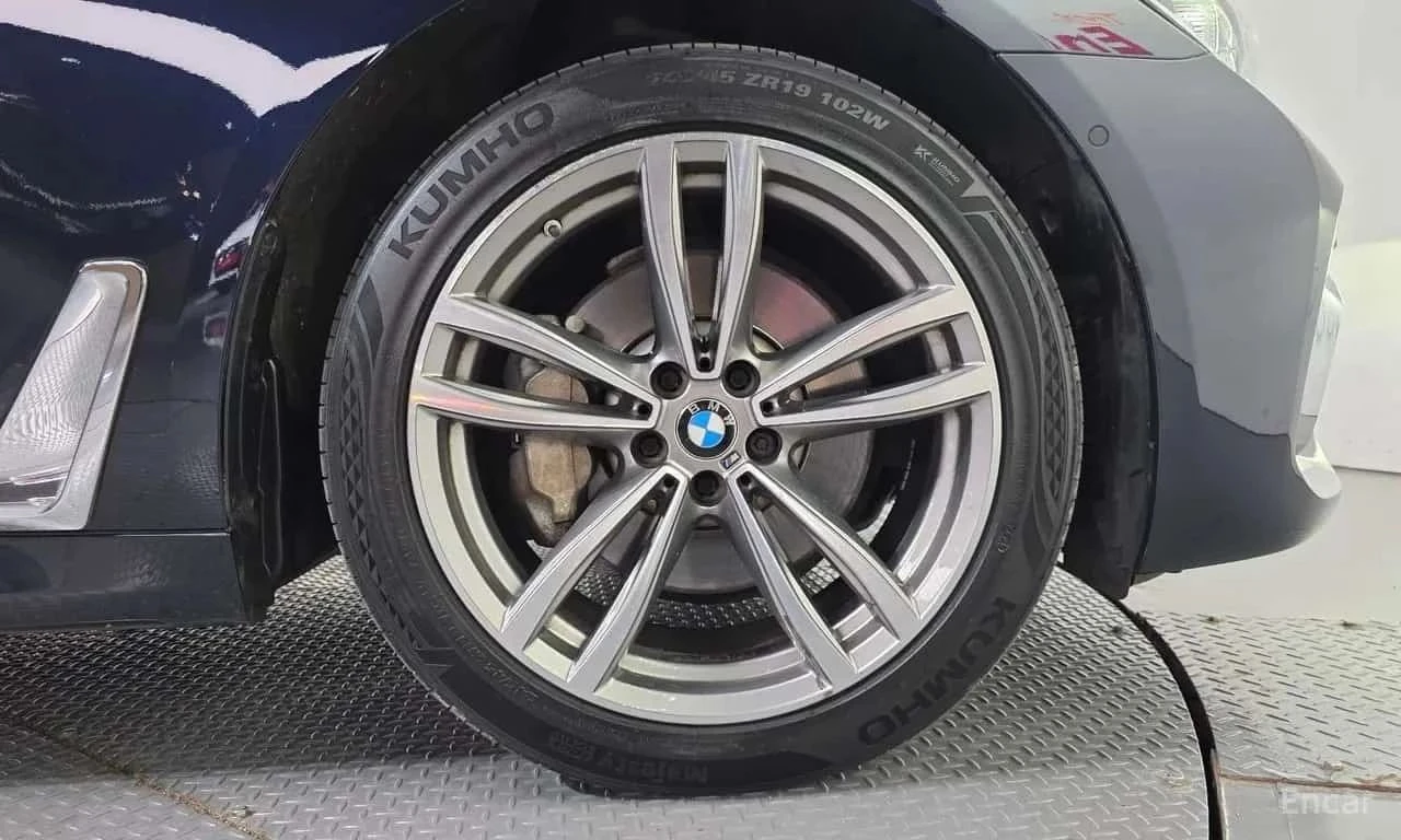 BMW 730, снимка 5 - Автомобили и джипове - 56684638
