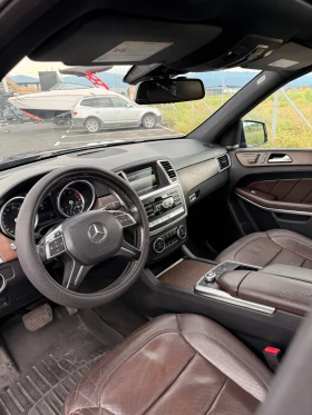 Mercedes-Benz GL 550 БЕЗ УДАРИ AMG LINE | ВСИЧКИ ЕКСТРИ | HARMAN KARDON, снимка 3