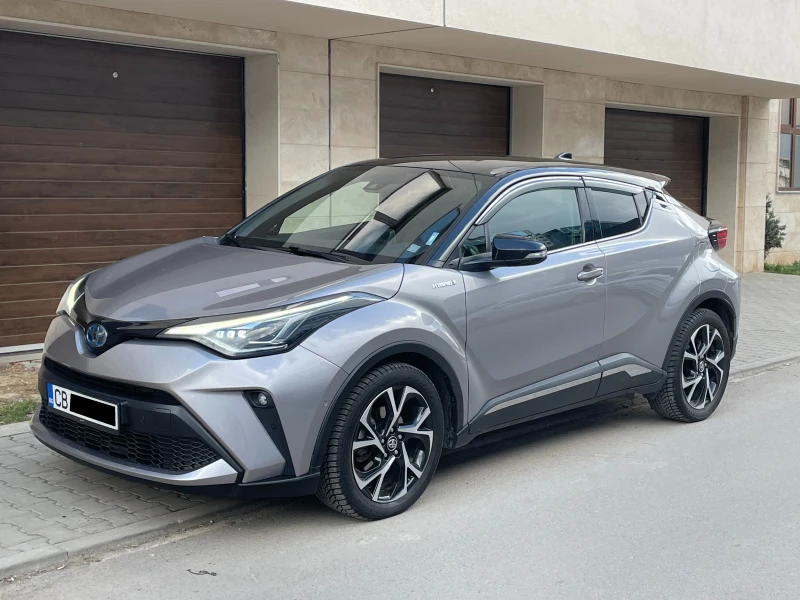 Toyota C-HR 1.8Hybrid e-CVT Classy Bi-tone Facelift в ГАРАНЦИЯ, снимка 1 - Автомобили и джипове - 49512106