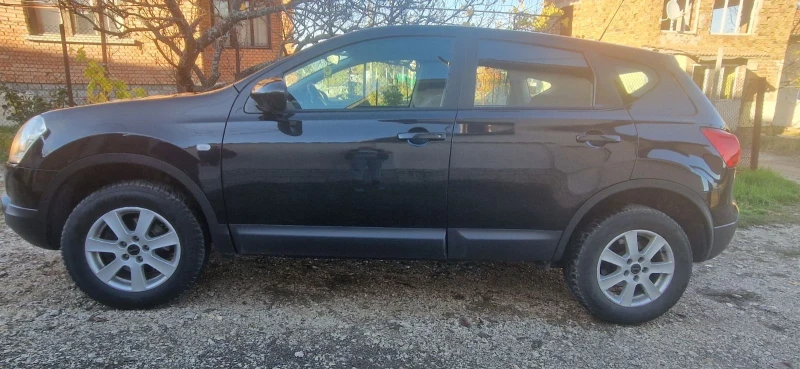 Nissan Qashqai 1, 6 Газ/Бензин, снимка 3 - Автомобили и джипове - 52585610