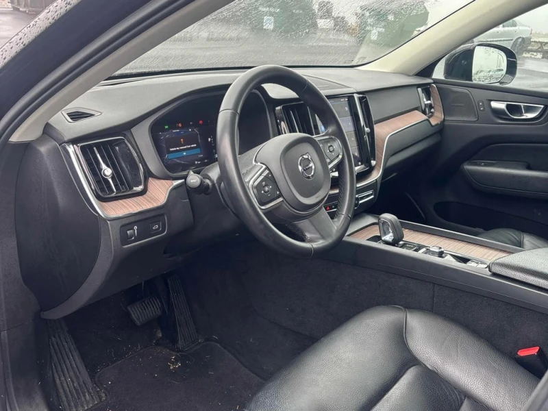 Volvo XC60 * Momentum * CARFAX * , снимка 7 - Автомобили и джипове - 53186954