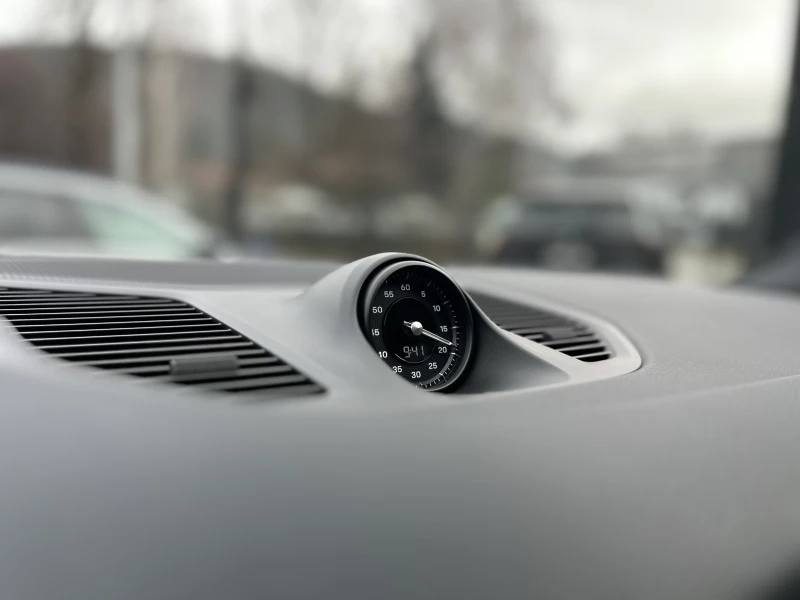 Porsche Cayenne Coupe Facelift  3.0 V6 / PANO/BOSE/FULL/, снимка 10 - Автомобили и джипове - 53234542