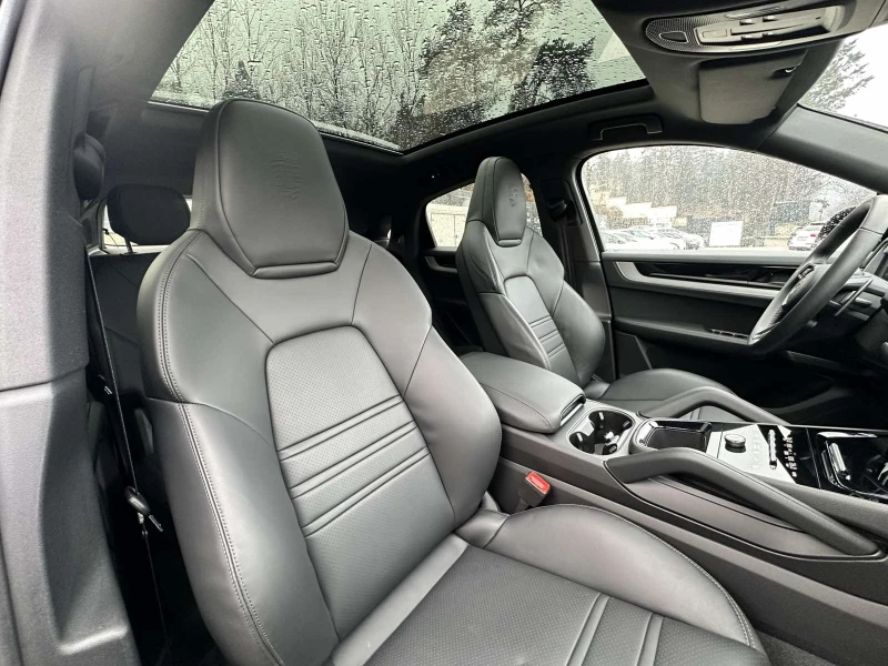 Porsche Cayenne Coupe Facelift  3.0 V6 / PANO/BOSE/FULL/, снимка 16 - Автомобили и джипове - 53234542