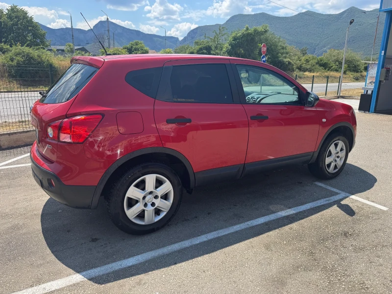 Nissan Qashqai 1.5, снимка 6 - Автомобили и джипове - 53271816
