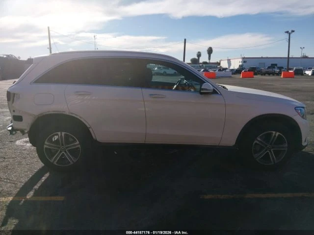 Mercedes-Benz GLC 300 Keyless* Камера* Подгрев* 120k km* , снимка 7 - Автомобили и джипове - 53364014