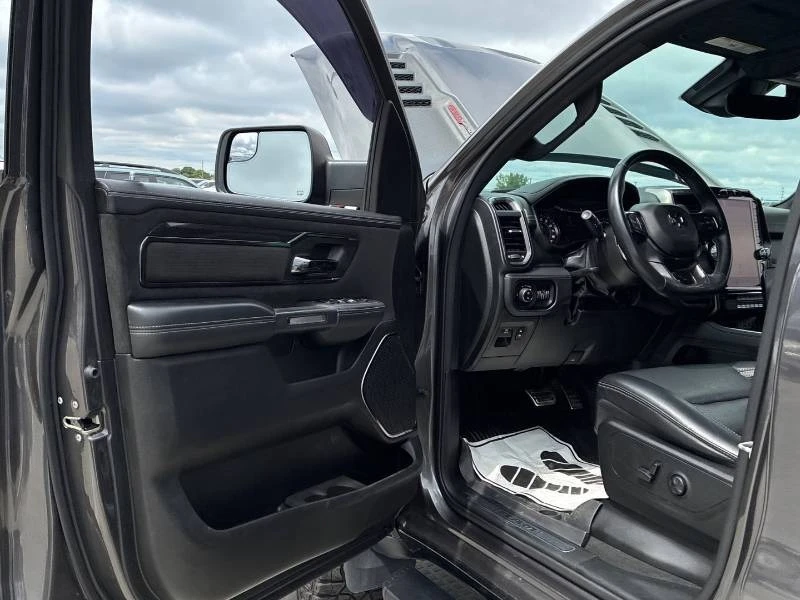 Dodge RAM 1500 * TRX * 6.2 * ЛИЦЕНЗИРАН ДИЛЪР, снимка 16 - Автомобили и джипове - 55057256