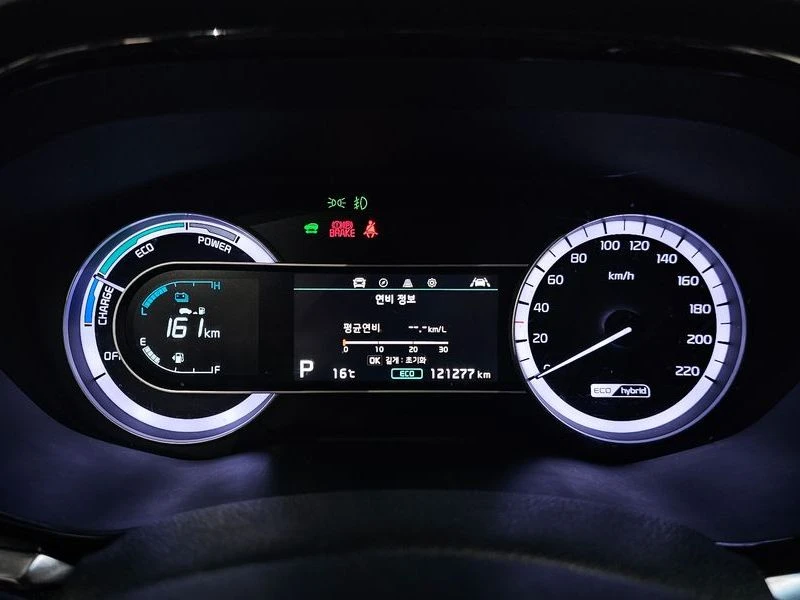 Kia Niro 1.6 HEV| 139к.с.| ВКЛ.ТЕХНОТЕСТ, снимка 8 - Автомобили и джипове - 55183500