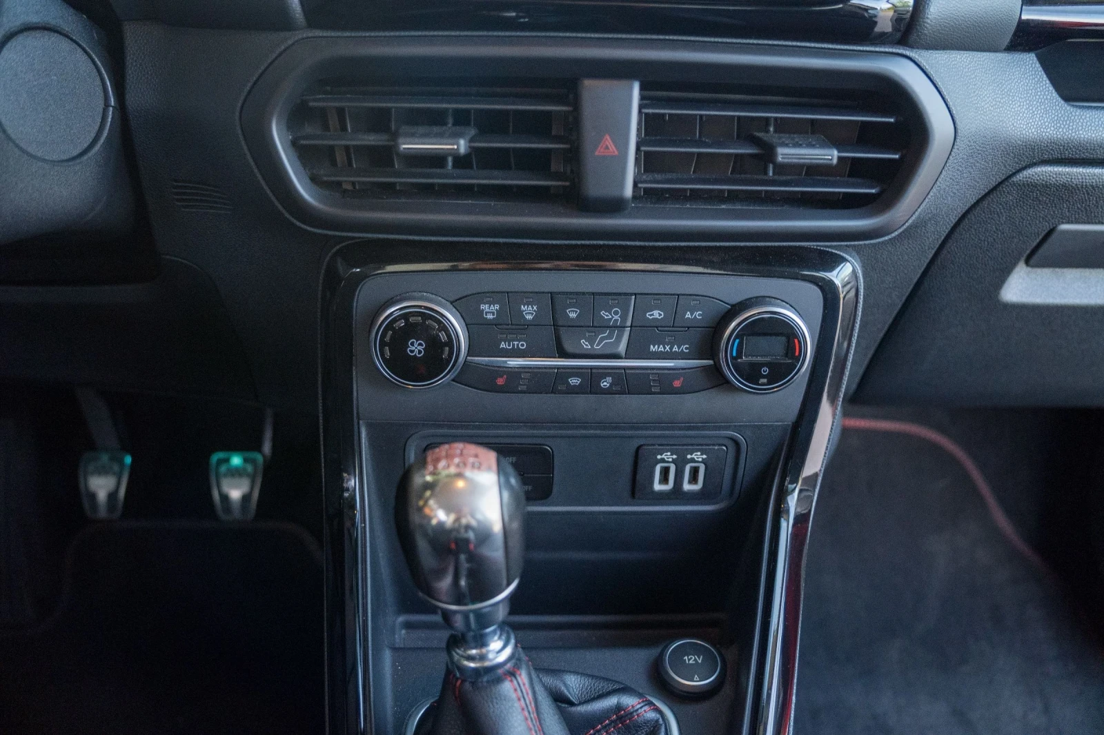 Ford EcoSport ST LINE/1, 0= 125к.с./SWISS/ FULL - изображение 8