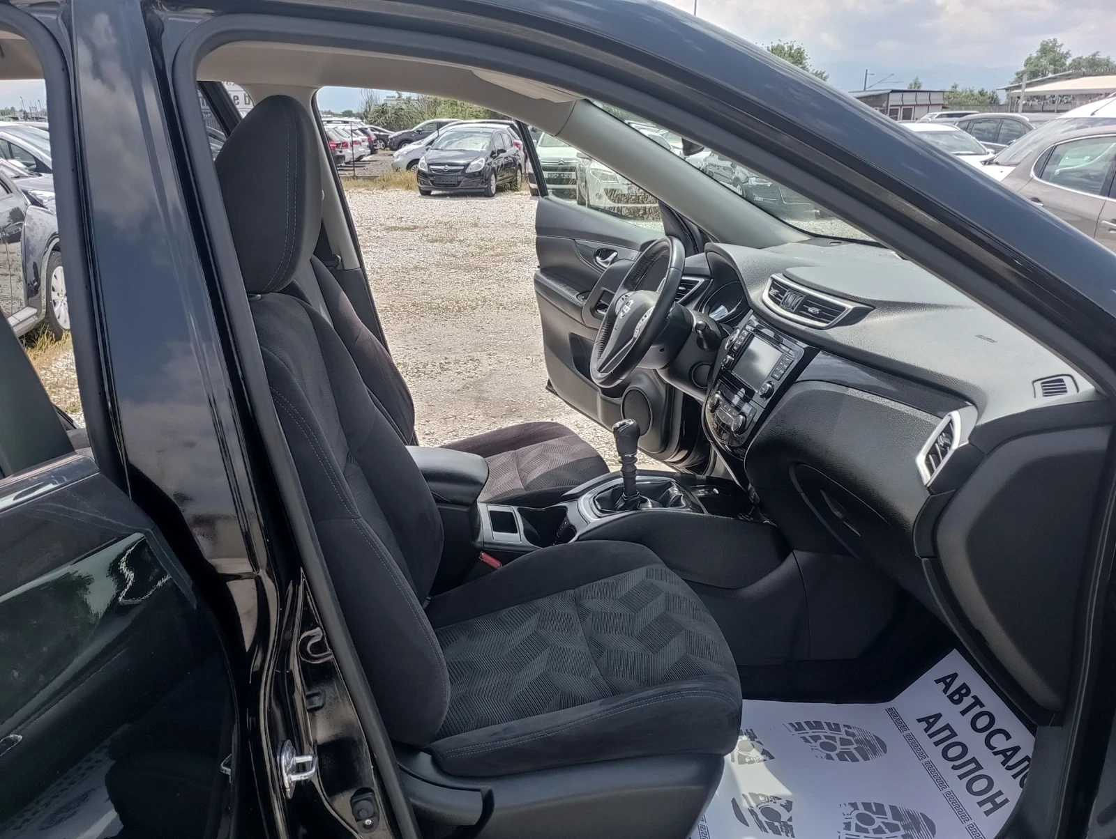 Nissan X-trail Нави, 360 , Италия  - изображение 10