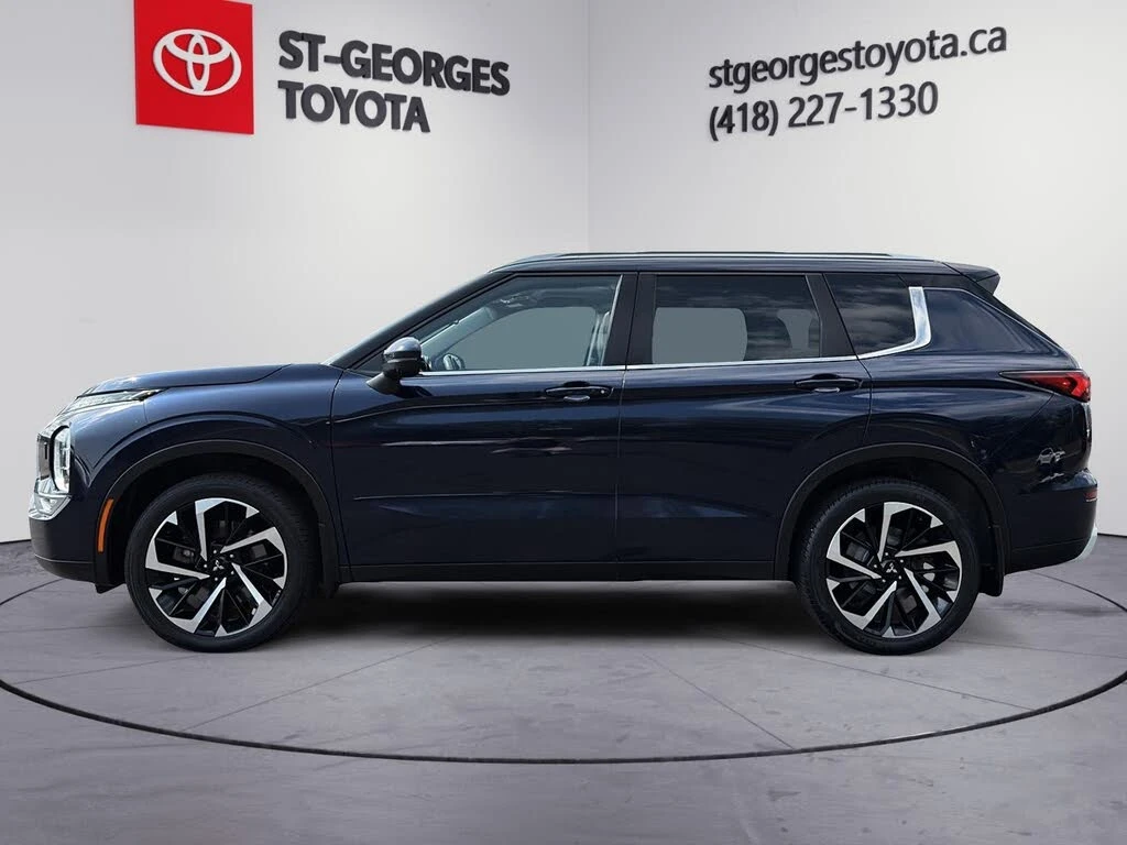 Mitsubishi Outlander SEL 360CAM* ПОДГРЕВ* PANO* KEYLESS*  - изображение 8