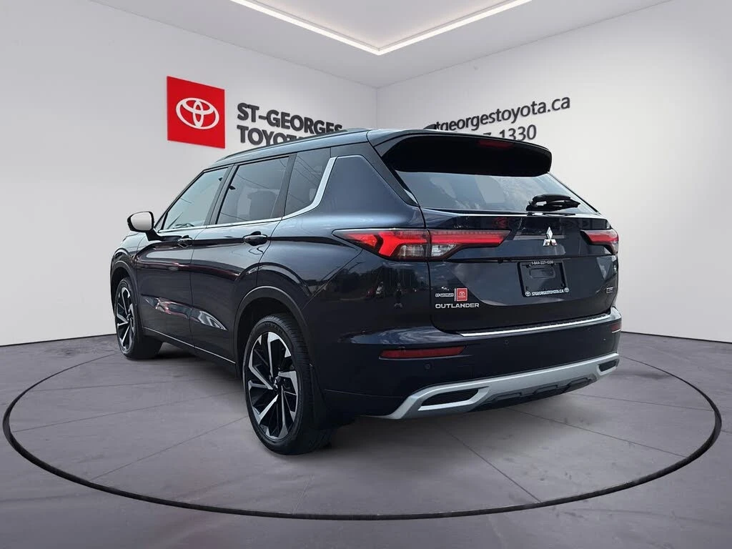 Mitsubishi Outlander SEL 360CAM* ПОДГРЕВ* PANO* KEYLESS*  - изображение 4