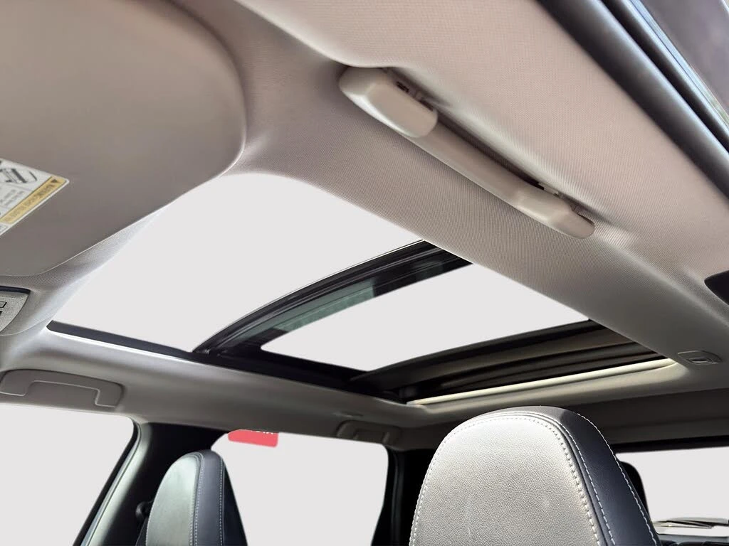 Mitsubishi Outlander SEL 360CAM* ПОДГРЕВ* PANO* KEYLESS*  - изображение 10