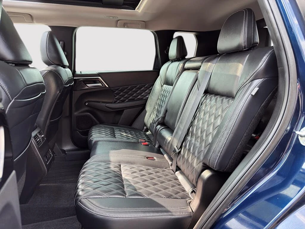 Mitsubishi Outlander SEL 360CAM* * PANO* KEYLESS*  | Mobile.bg   13