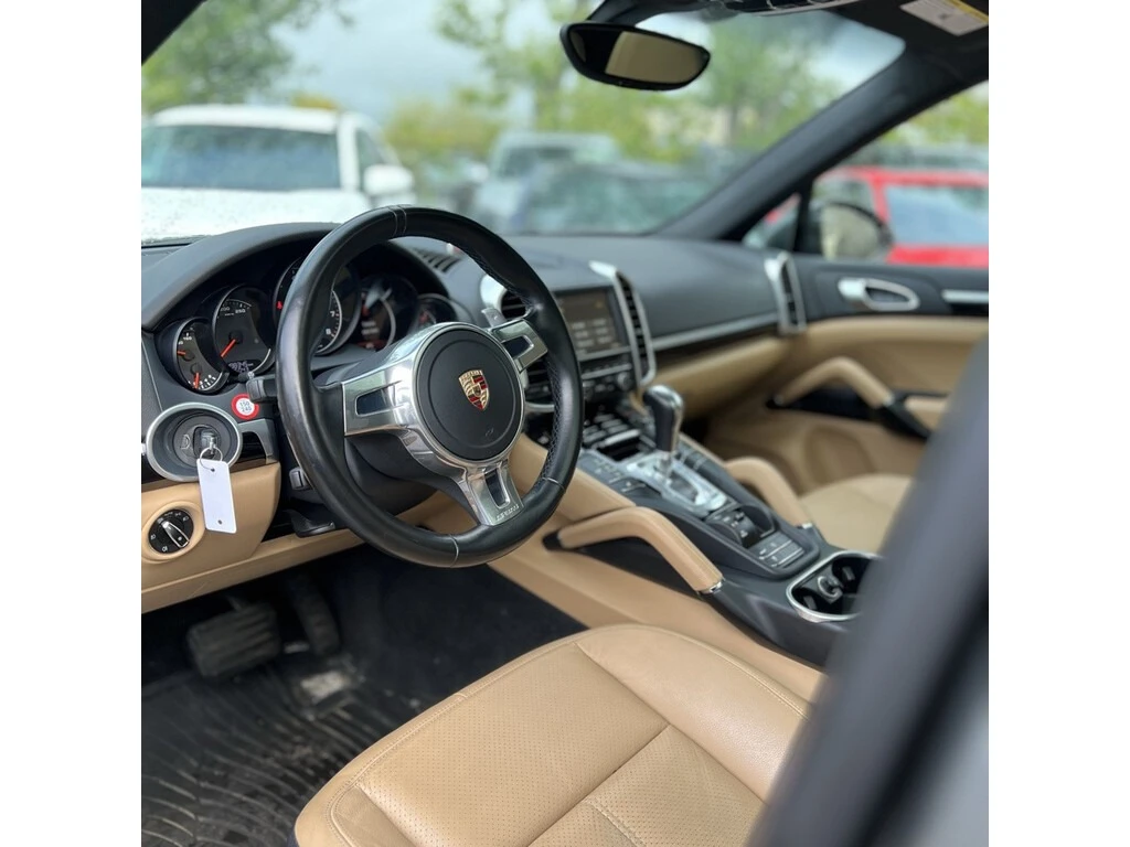 Porsche Cayenne V6 * * CARFAX * * АВТО КРЕДИТ * *  - изображение 8