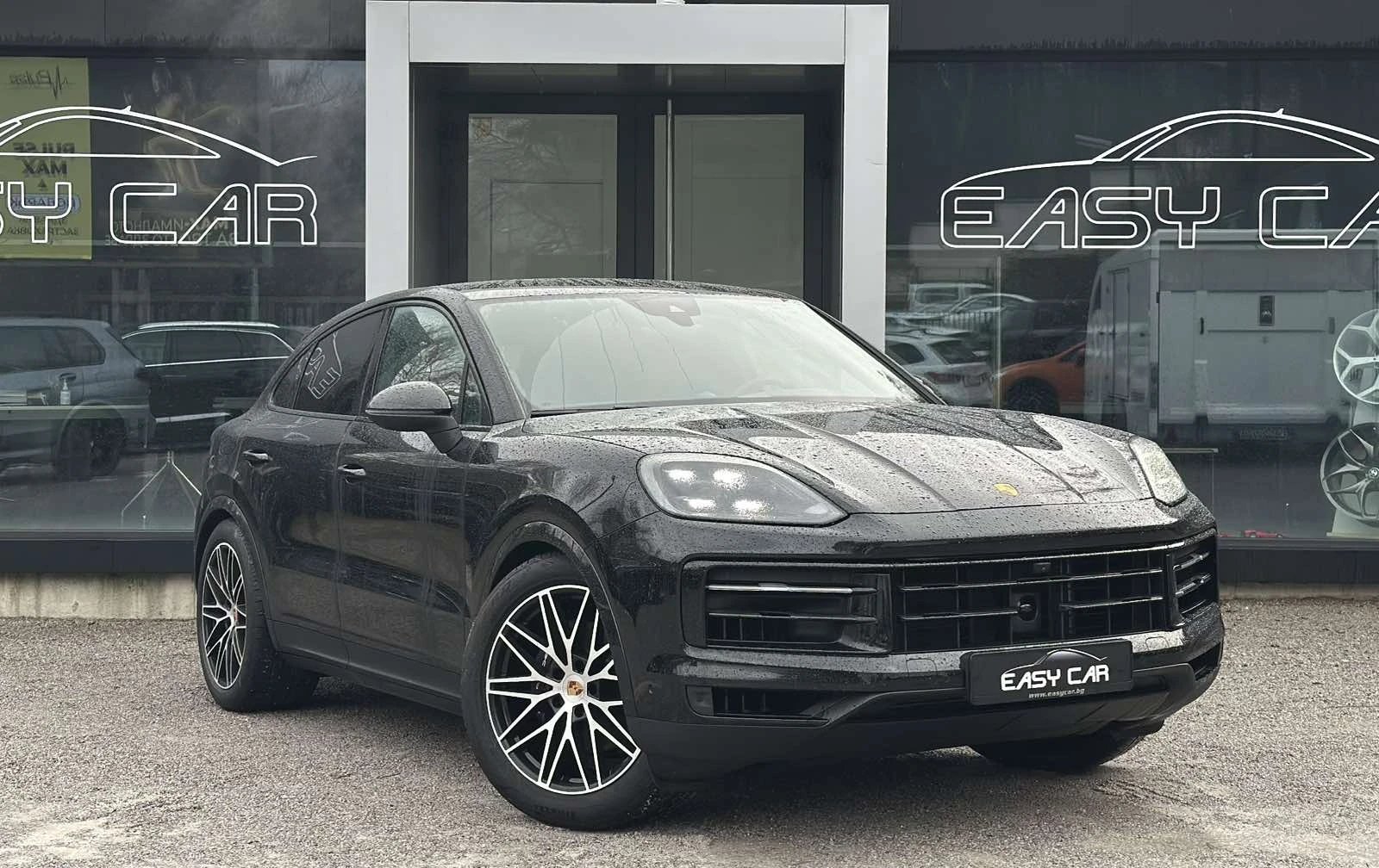Porsche Cayenne Coupe Facelift  3.0 V6 / PANO/BOSE/FULL/ - изображение 2