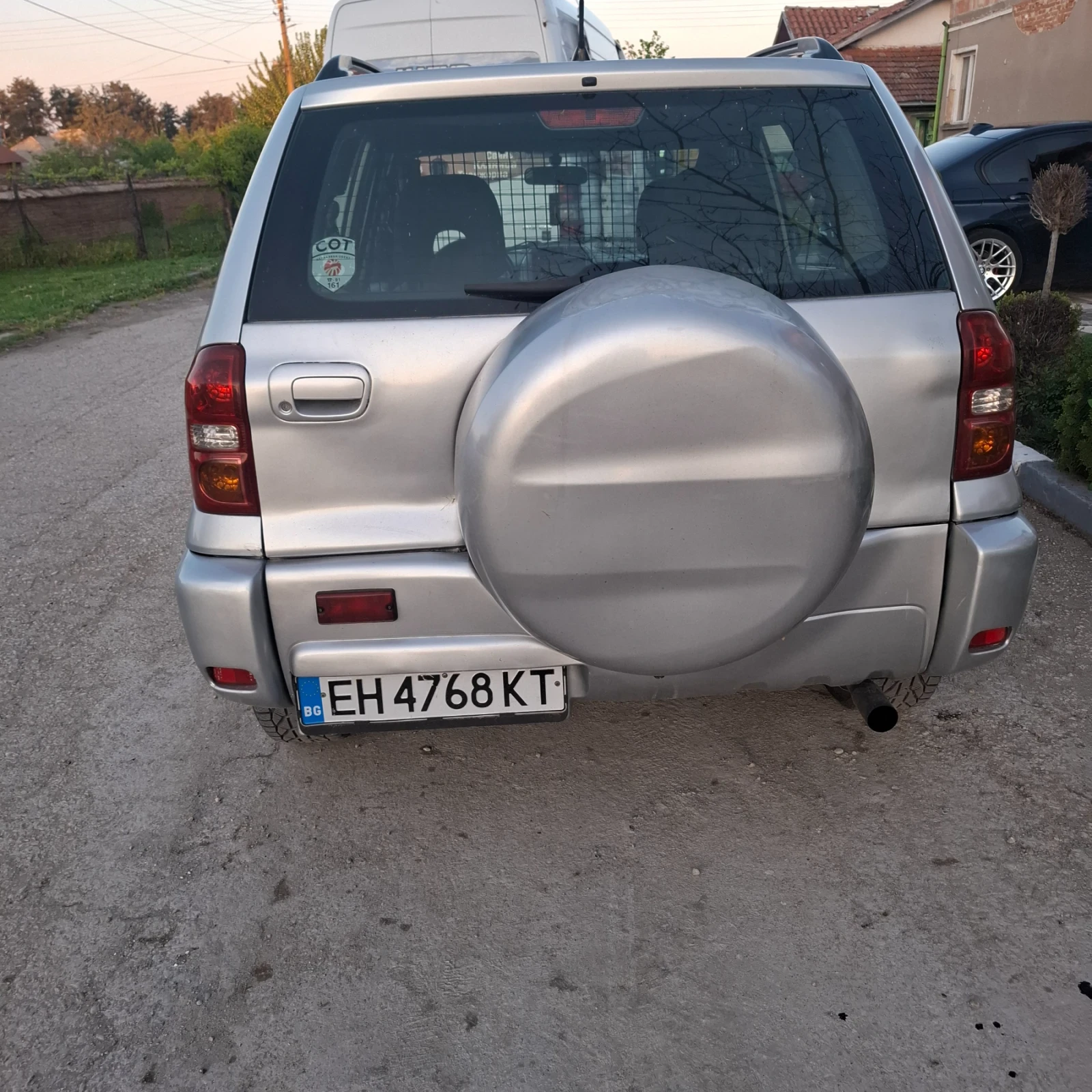 Toyota Rav4 2.0D, снимка 3 - Автомобили и джипове - 54402097
