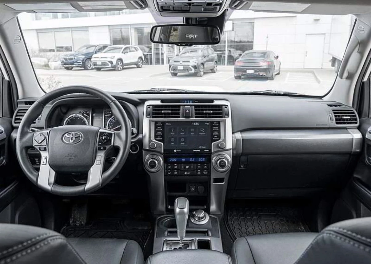Toyota 4runner TRD SPORT * 360 КАМЕРА * БЕЗ ИНЦИДЕНТИ * 1 OWNER *, снимка 13 - Автомобили и джипове - 54642557