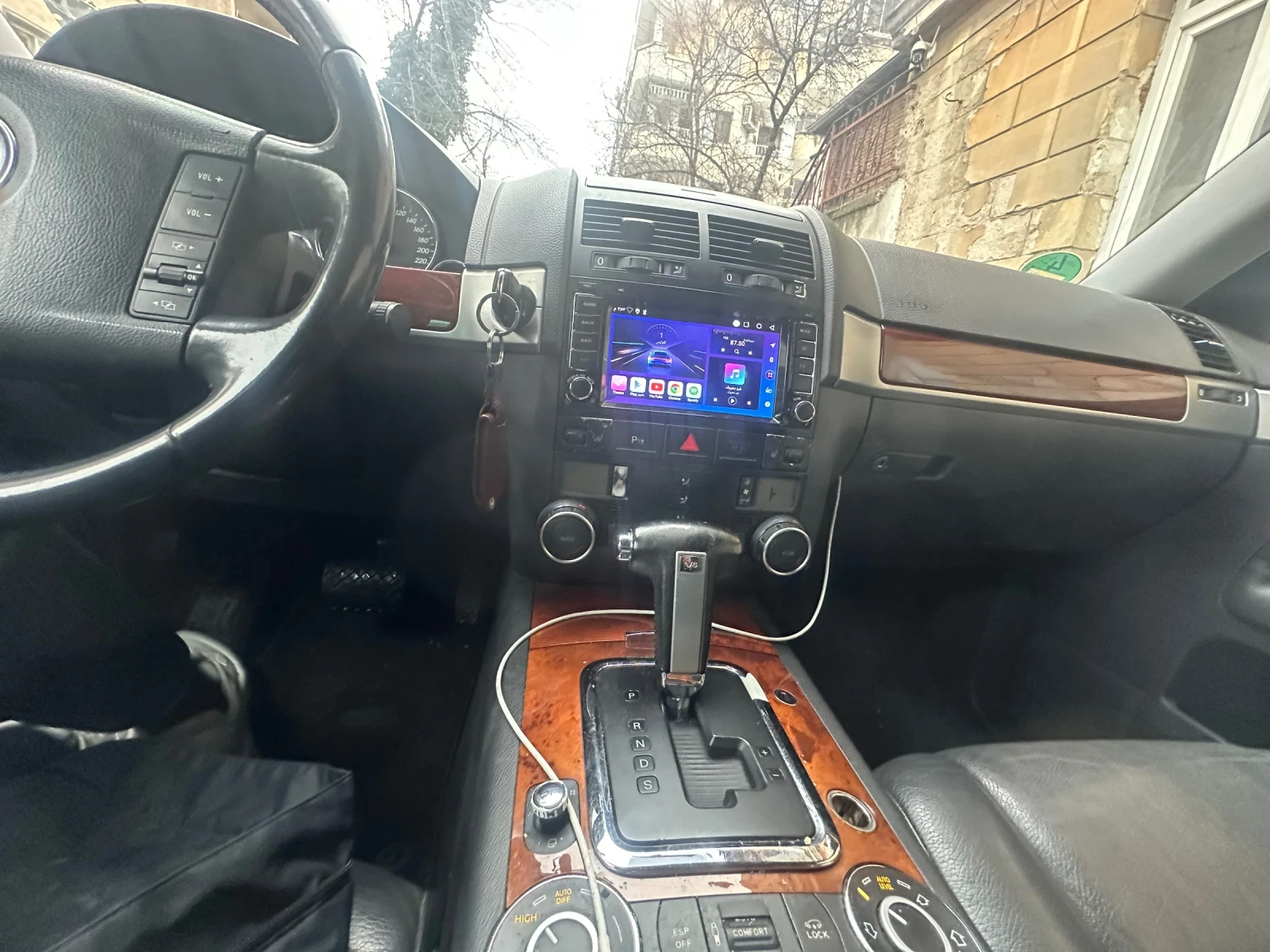 VW Touareg, снимка 7 - Автомобили и джипове - 55119182