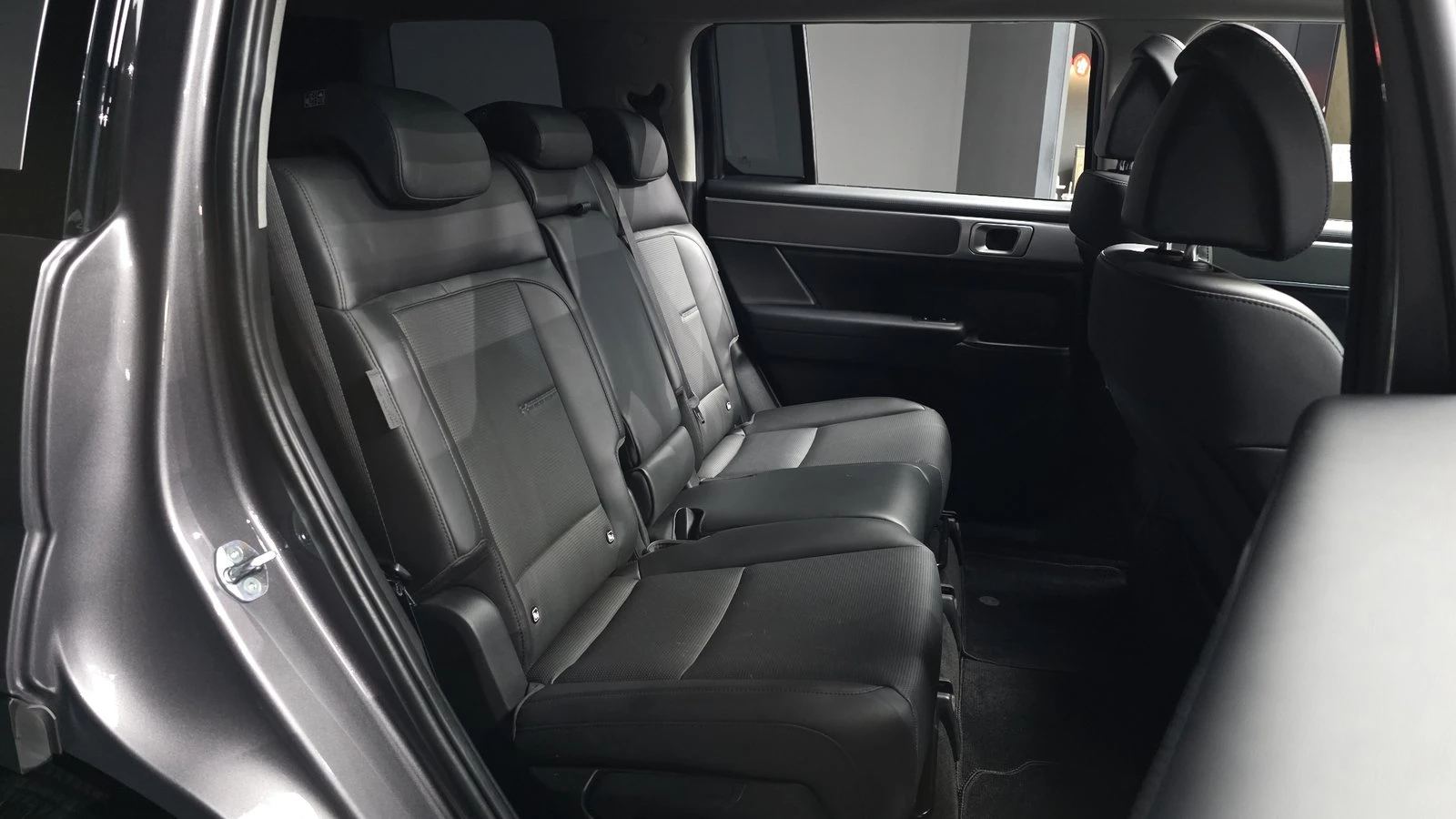 Hyundai Santa fe 2.5* ЛЮК* HUD* KEYLESS* ПОДГРЕВ ВОЛАН* КРАЙНА ЦЕНА, снимка 12 - Автомобили и джипове - 55323652