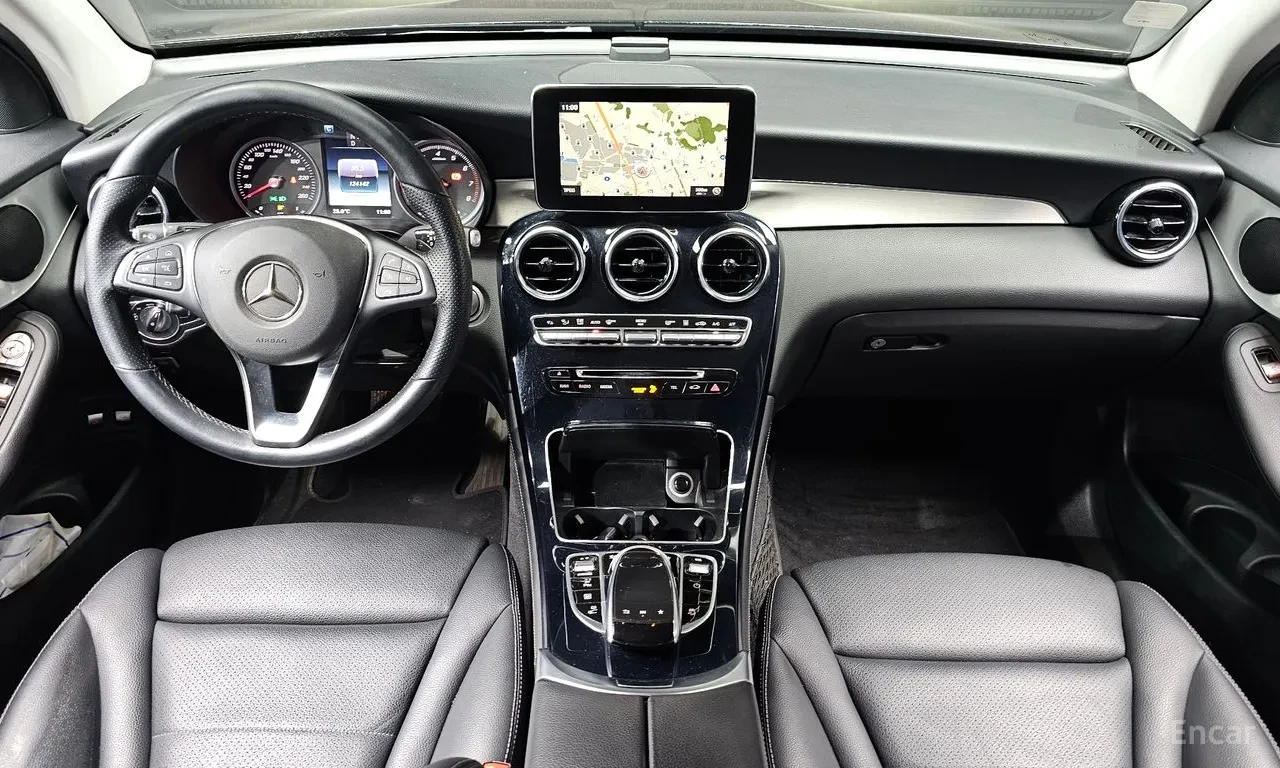 Mercedes-Benz GLC 350 E* ПОДГРЕВ* NAVI* КАМЕРА* , снимка 6 - Автомобили и джипове - 55736919