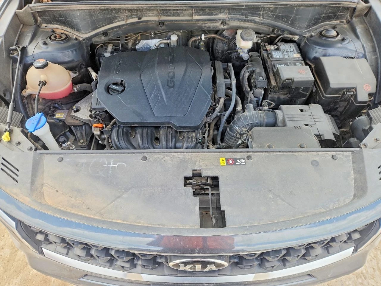 Kia Sorento 2.5l Lx, снимка 11 - Автомобили и джипове - 55773044