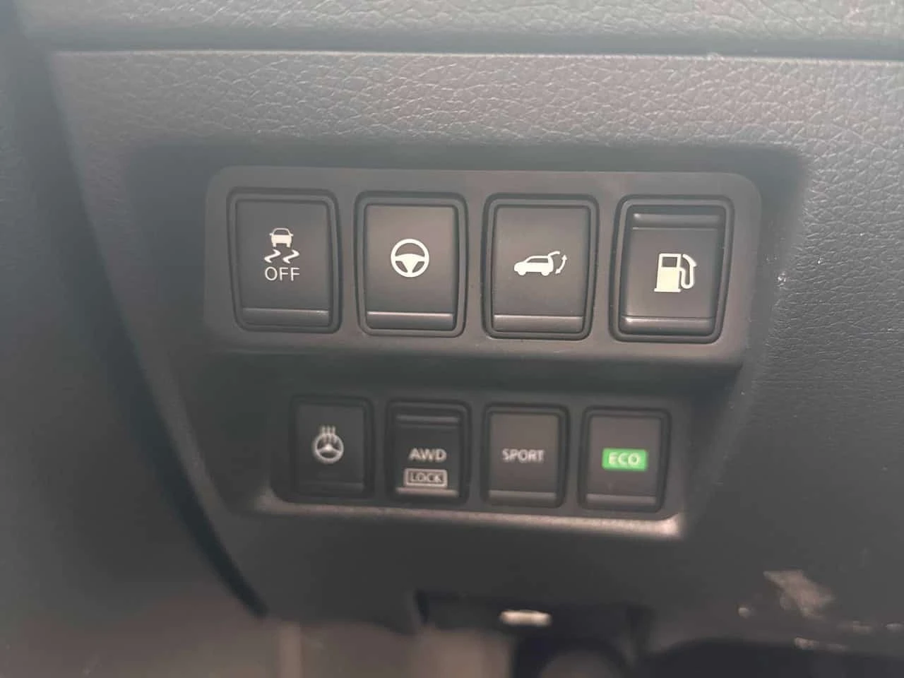 Nissan Rogue * AWD * CARFAX * ����� �� ����������� *  | Mobile.bg � ����������� 12