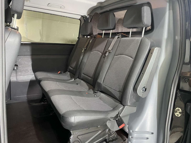 Mercedes-Benz Vito 2.2 CDI* 4x4* 163к.с.* AUTO* Товаропътнически* , снимка 10 - Бусове и автобуси - 47315789