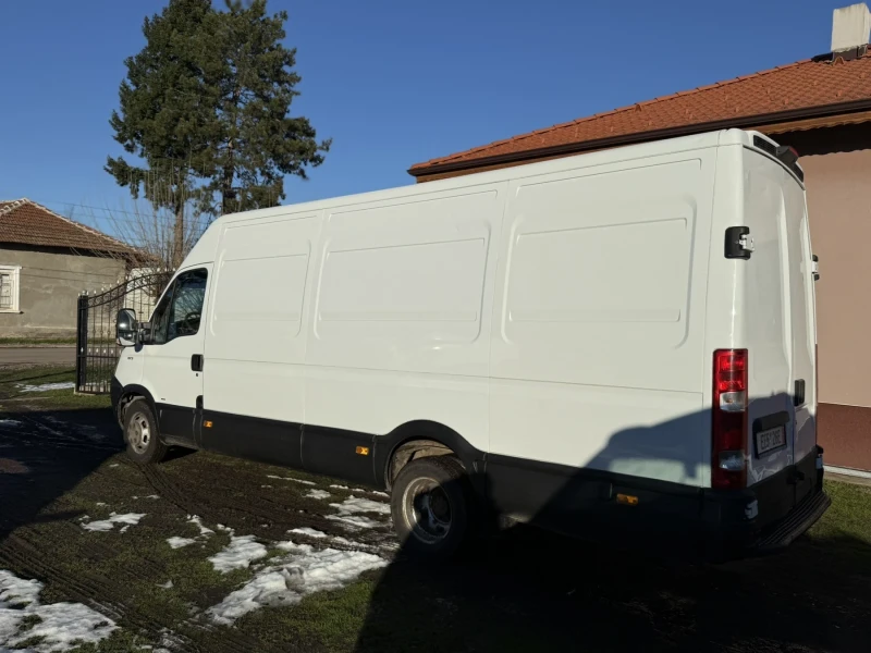 Iveco 35c15 КЛИМА МАКСИ БАЗА, снимка 3 - Бусове и автобуси - 52958349