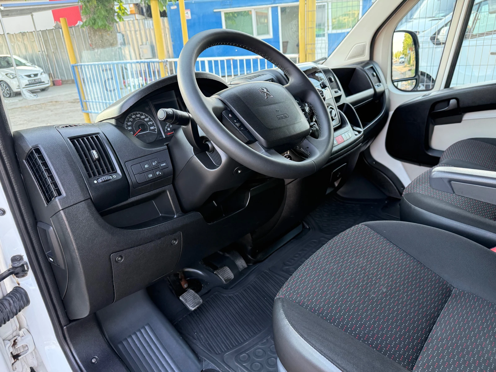 Peugeot Boxer  ЕВРО 6, снимка 10 - Бусове и автобуси - 54653251
