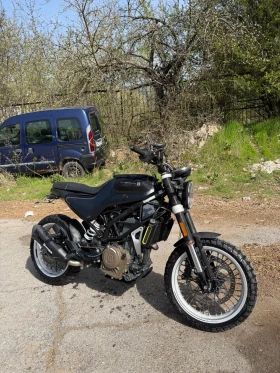 Husqvarna Svartpilen 401 