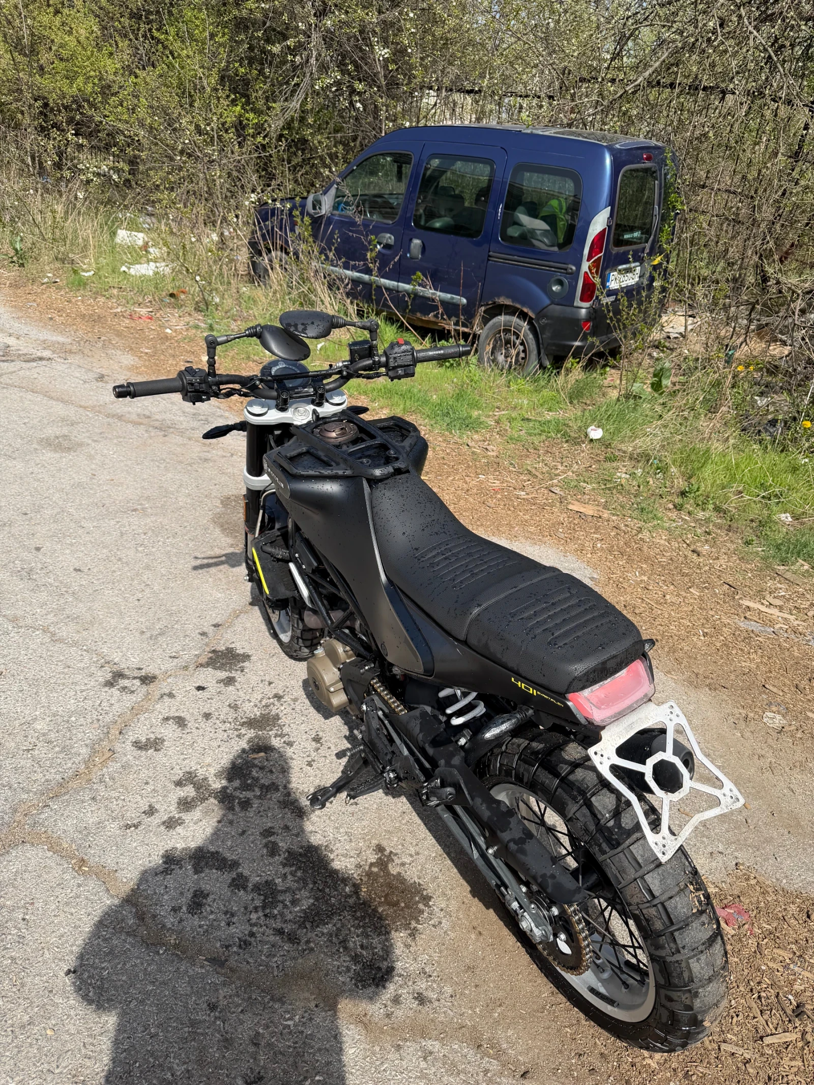 Husqvarna Svartpilen 401, снимка 4 - Мотоциклети и мототехника - 54208434