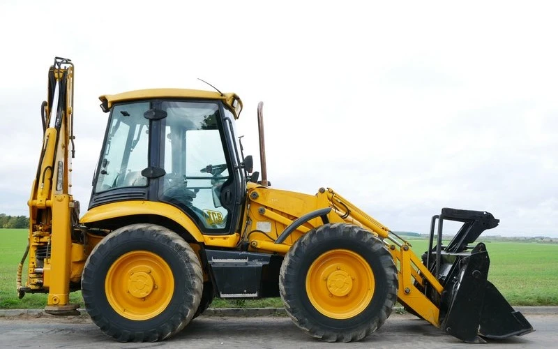 Багер JCB 4cx, снимка 2 - Индустриална техника - 49085669