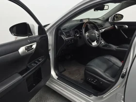 Lexus CT 200h Compact Luxury ZWA10, снимка 9