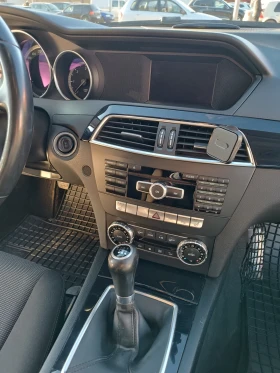 Mercedes-Benz 220 651 - 7200 € / 14081.98 лв. - 16770415 6