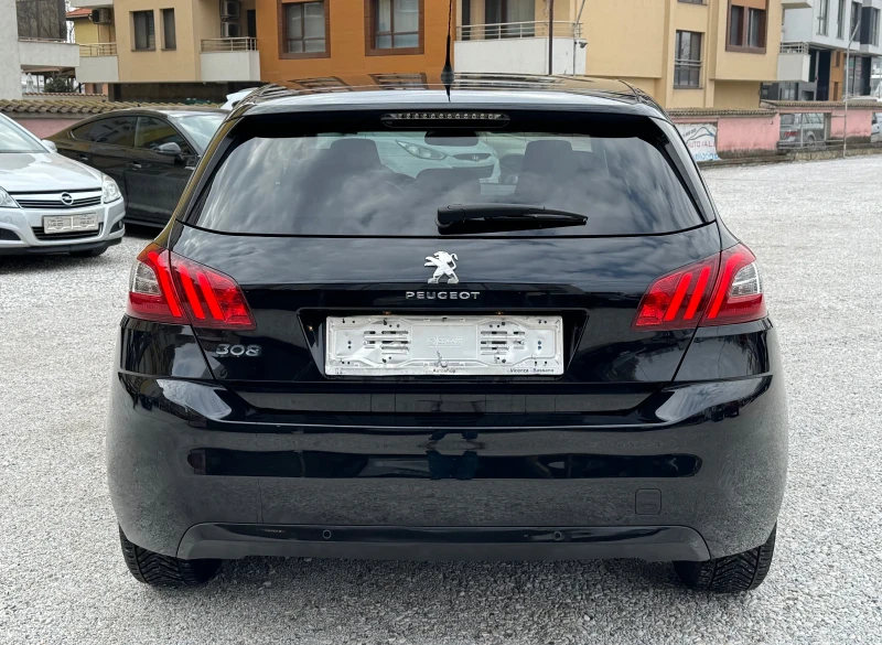 Peugeot 308 1.6 HDi* LED* EURO 5B* КАТО НОВА, снимка 7 - Автомобили и джипове - 47422522