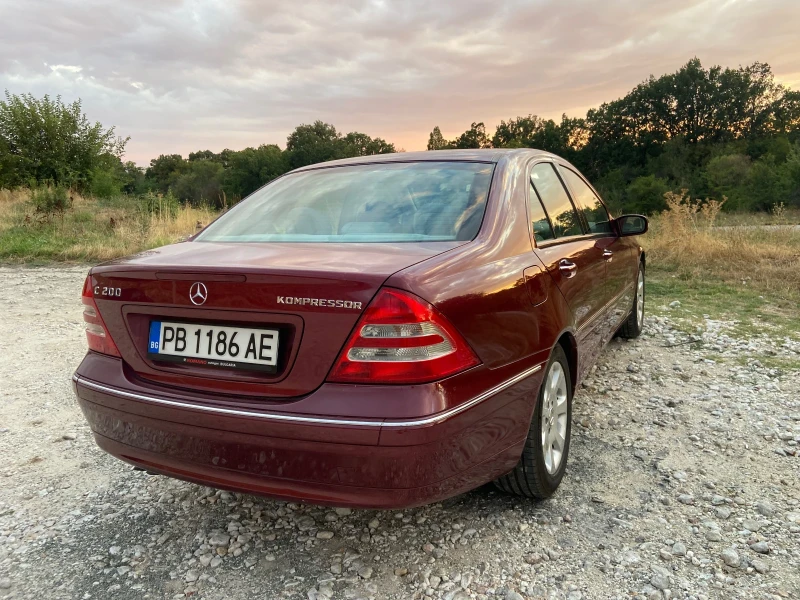 Mercedes-Benz C 200 Kompressor LPG, снимка 5 - Автомобили и джипове - 53024642