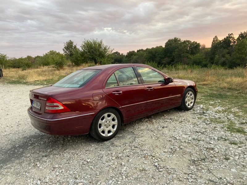 Mercedes-Benz C 200 Kompressor LPG, снимка 6 - Автомобили и джипове - 53024642