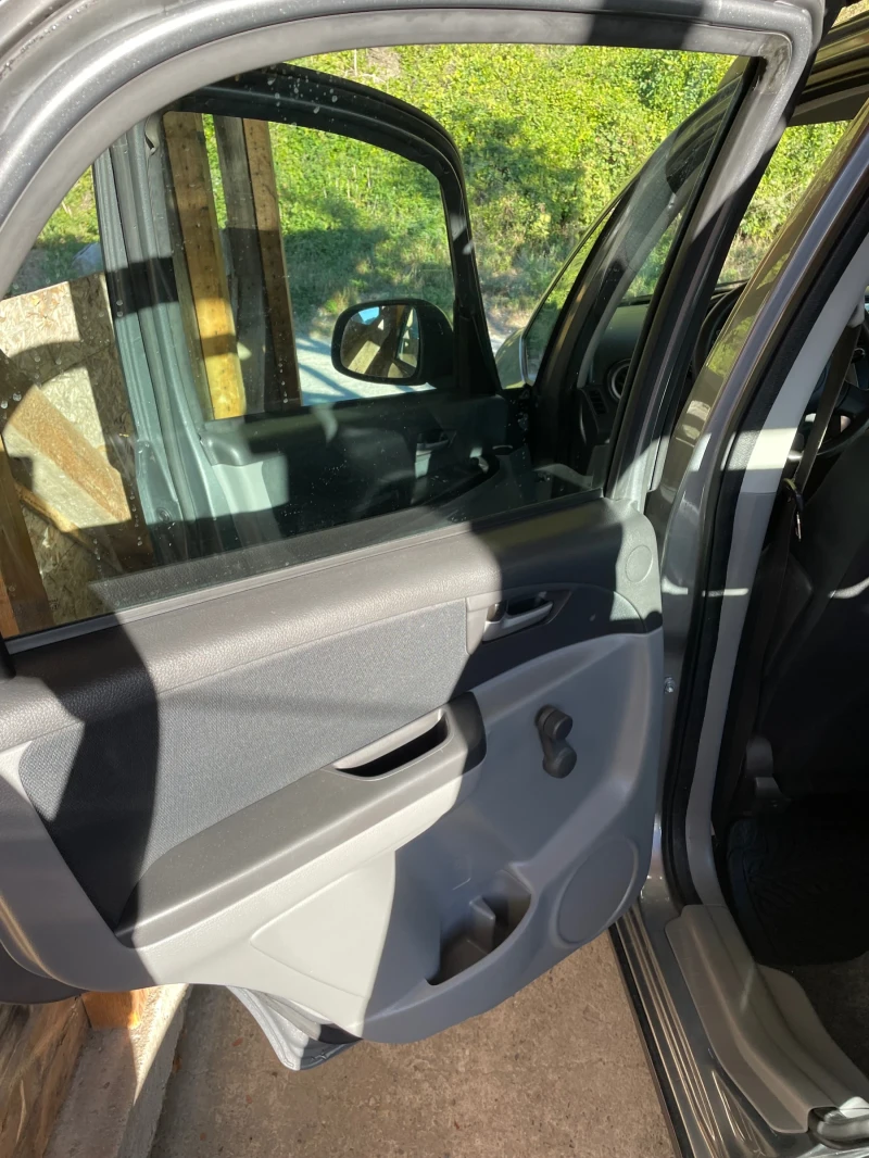 Suzuki SX4, снимка 9 - Автомобили и джипове - 52516418