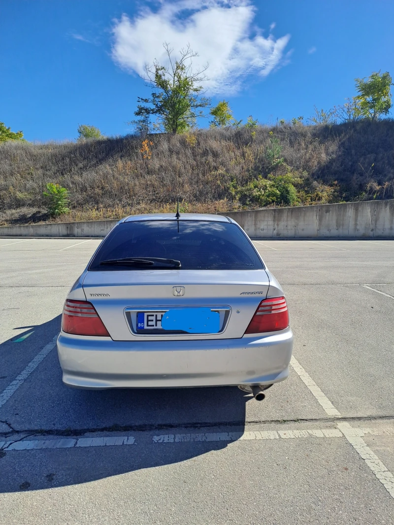 Honda Accord, снимка 6 - Автомобили и джипове - 52540864