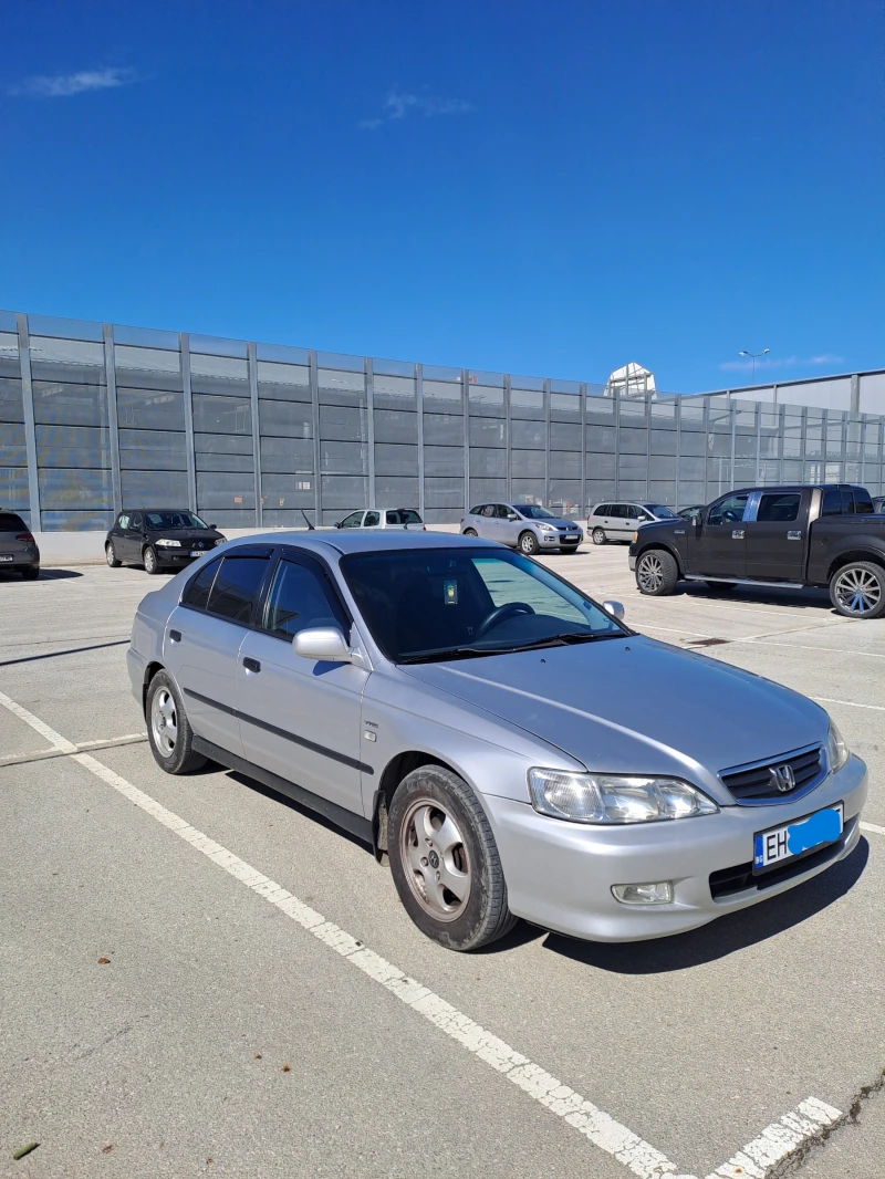 Honda Accord, снимка 2 - Автомобили и джипове - 52540864