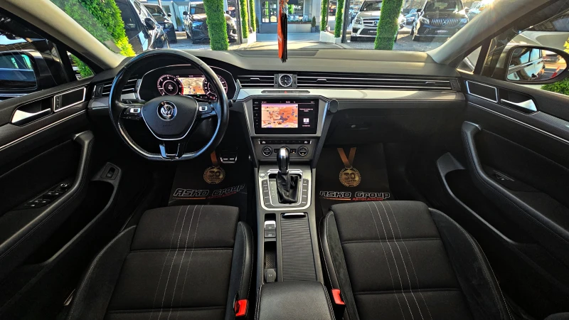VW Alltrack 2.0TDI/DIGITAL/DISTRONIC/CAMERA/ПОДГРЕВ/CAR PLAY, снимка 8 - Автомобили и джипове - 52747220